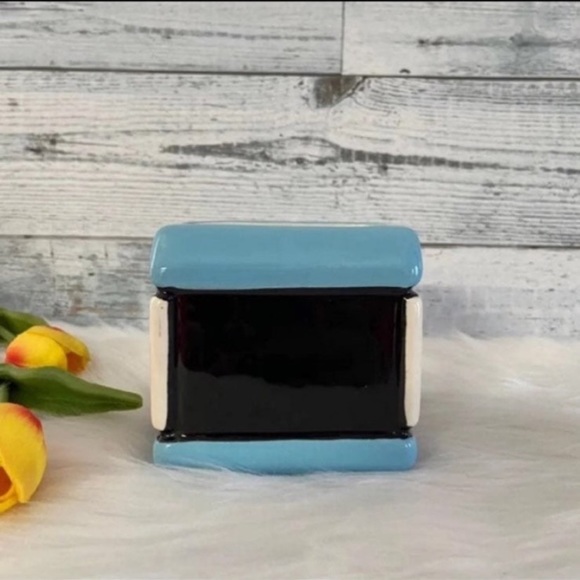 Nintendo Collectible Super Mario POW Block Mug - Picture 6 of 6